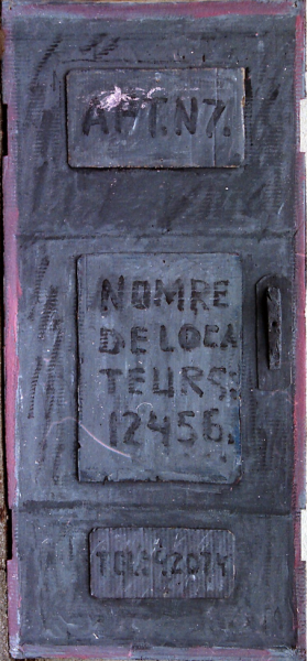 Door "Apt No. 7"